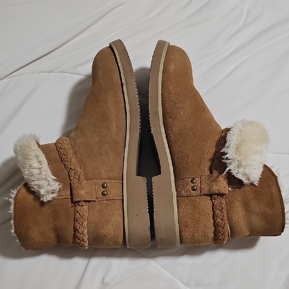 Cozy Tan Faux Suede Boots with Furry Trim